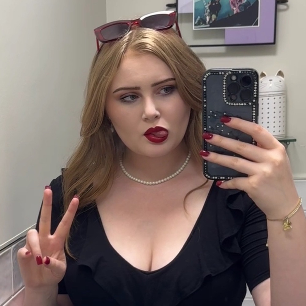 Meet your Posher, Bri